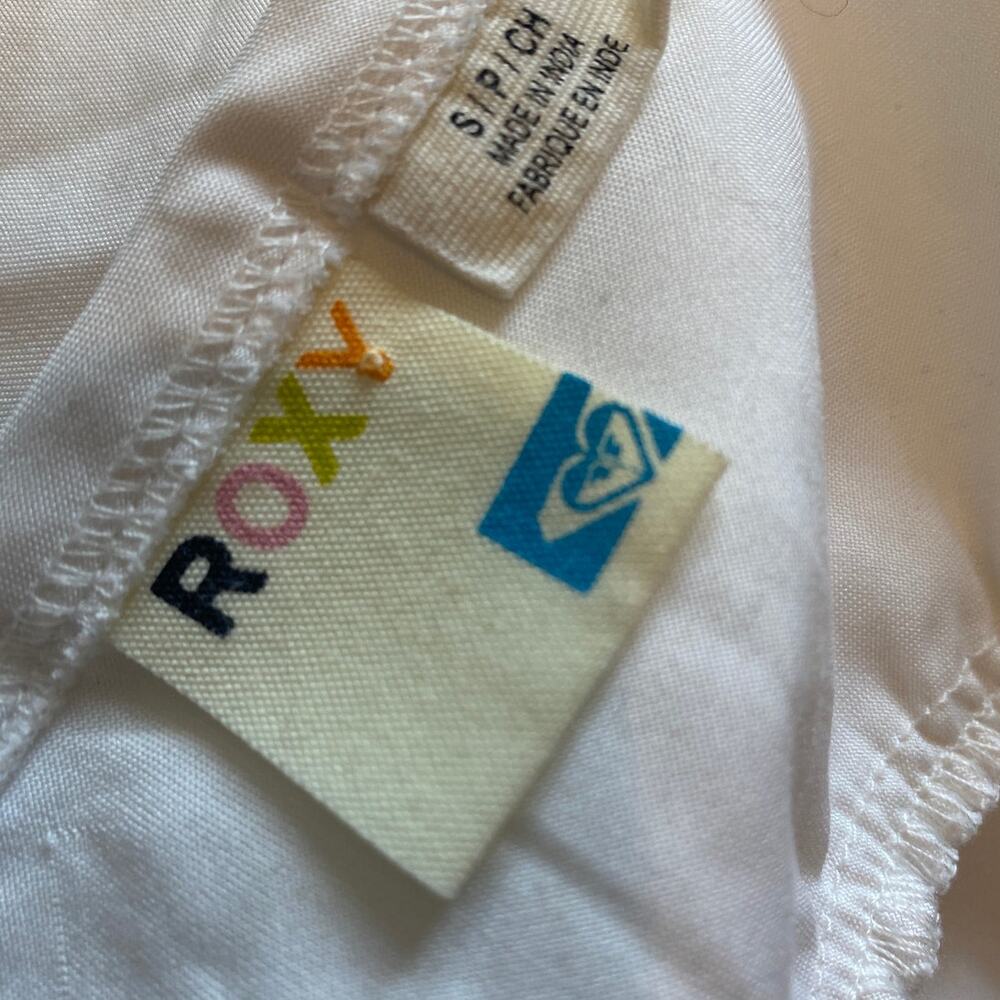 Roxy Size Small Babydoll Strappy Lace Top Y2K Surf Skater Beach Cami - Picture 8 of 9